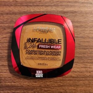new L'Oreal Paris Infallible 24 H Fresh Wear Foundation in a Powder 330 Hazelnut